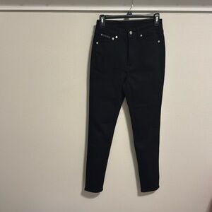 Calvin Klein black skinny jean. Never worn. NWOT.